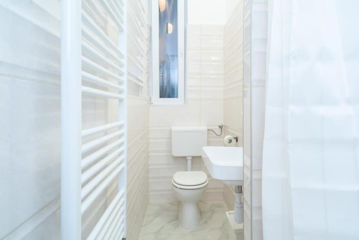 Ultra Central Large Stylish Apartment ブダペスト エクステリア 写真